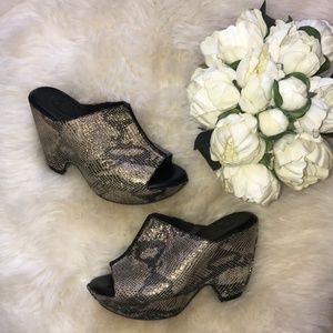 Ariat Women's Snakeskin Platform Sandals Mobwife Steampunk Mobwife Sz 6 EUC